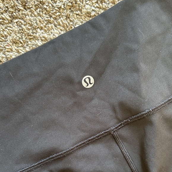 lululemon athletica Black Leggings - Picture 2 of 7